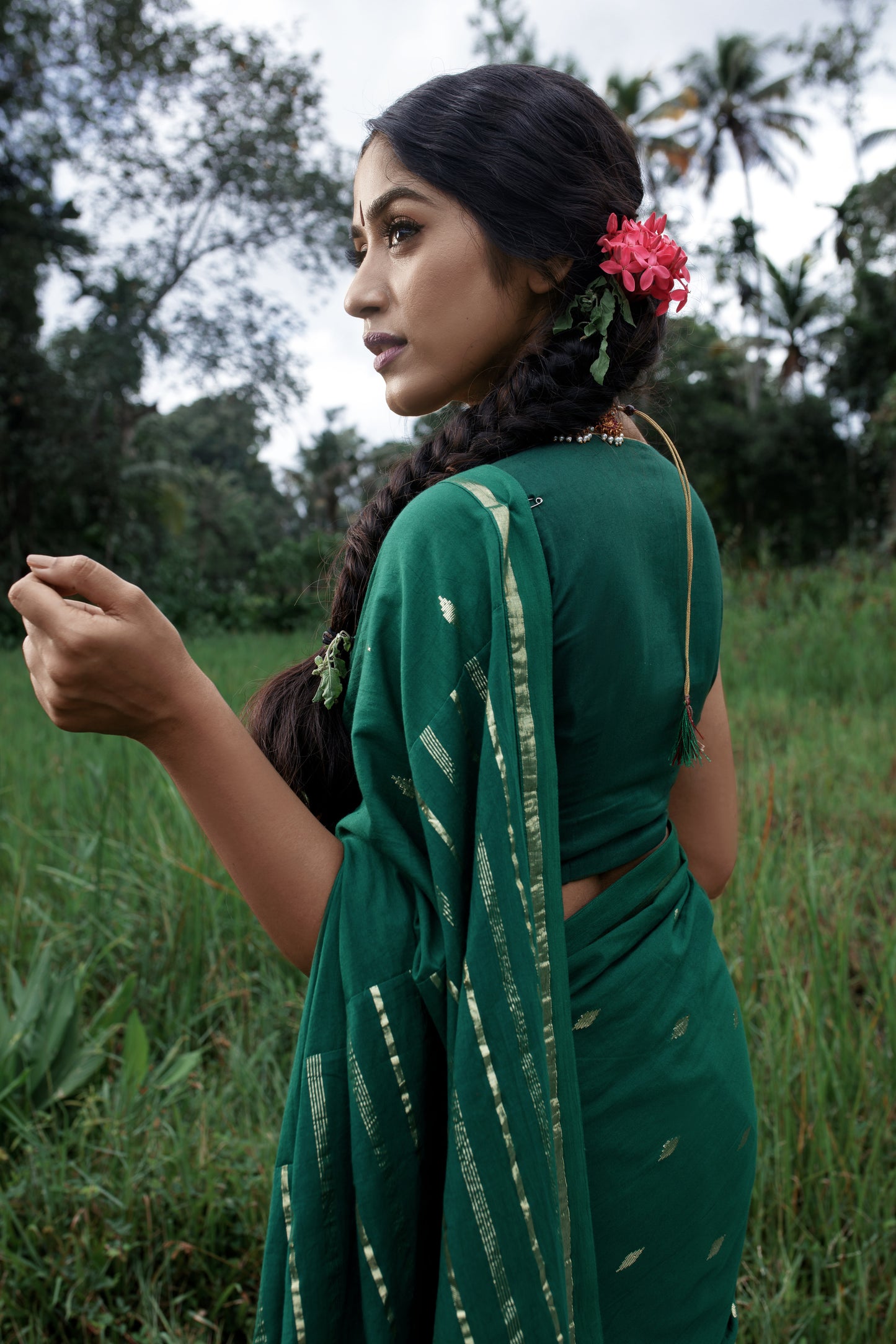 Bottle green kasavu saree