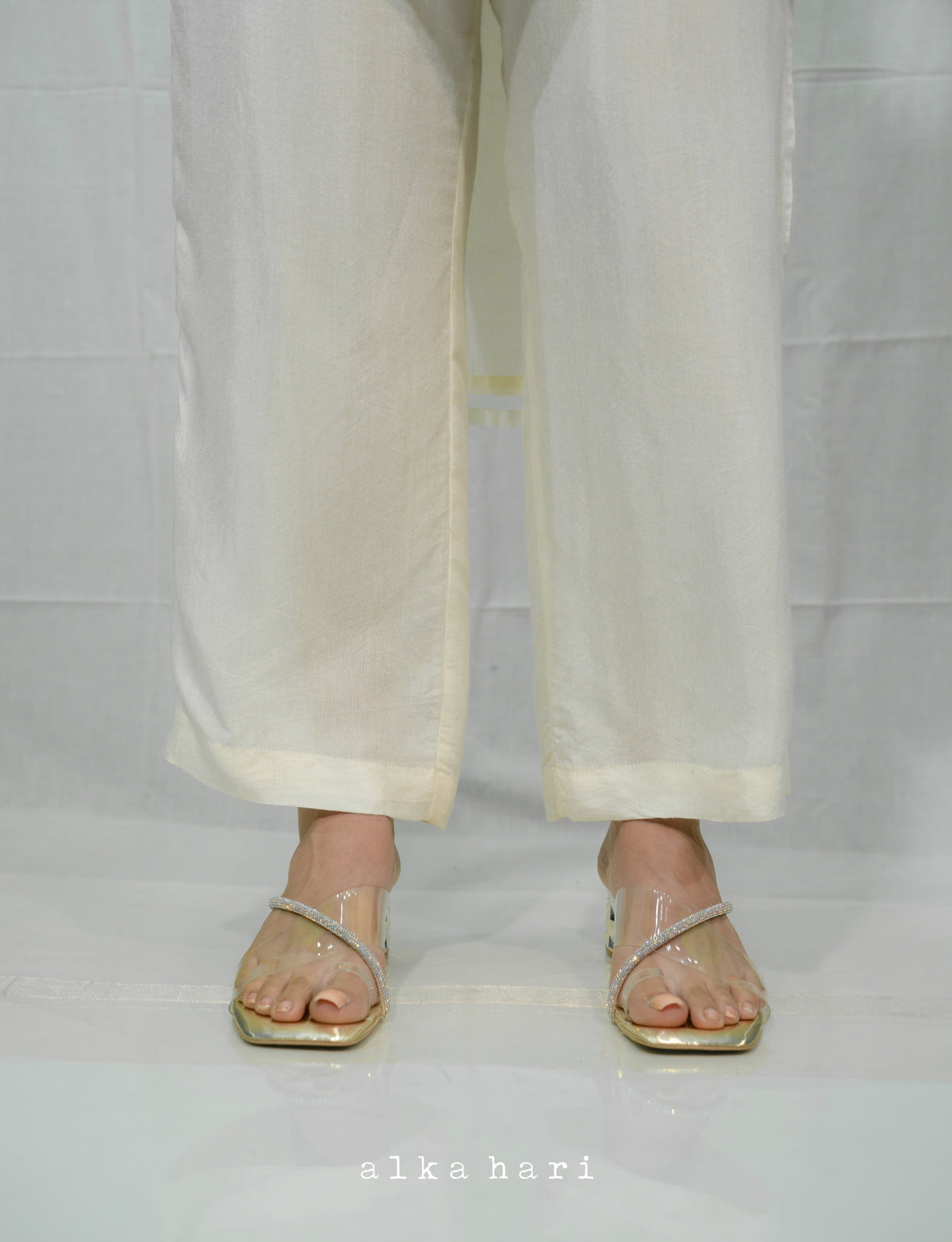 Vasanthi Pants