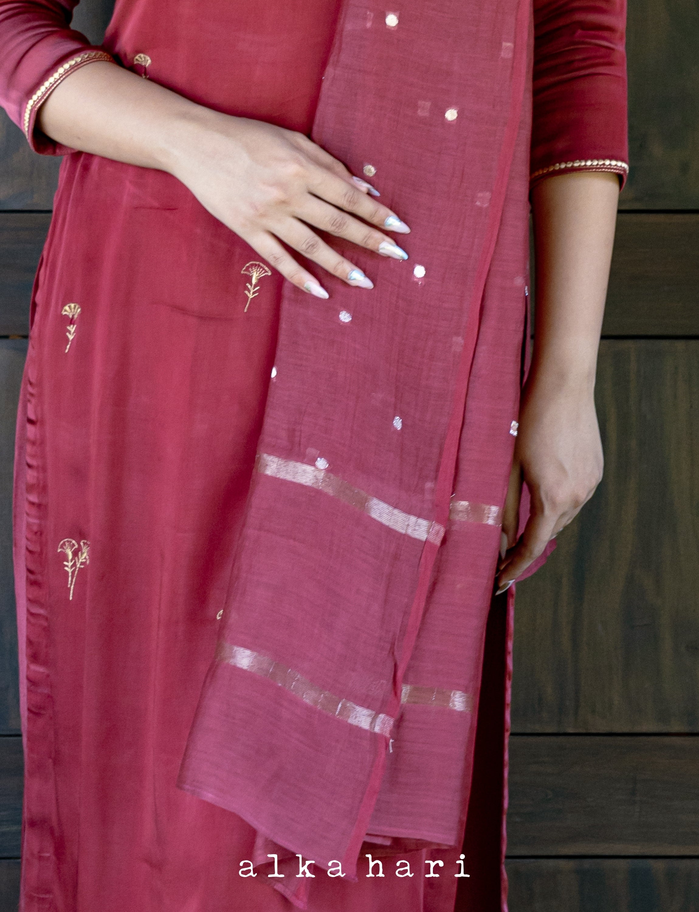 Raspberry Chanderi Dupatta with Banaras Weave