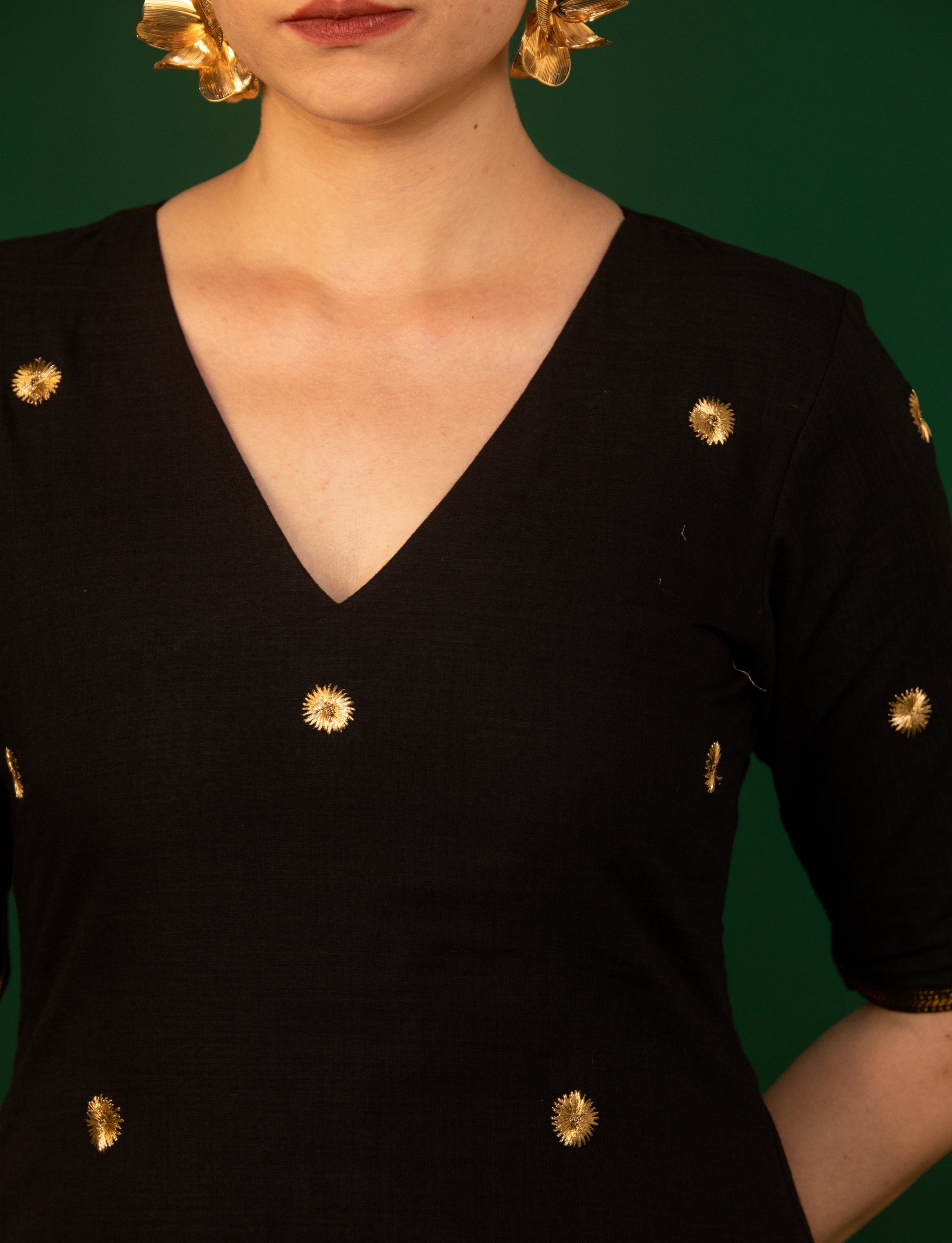 Black Embroidered Kurta