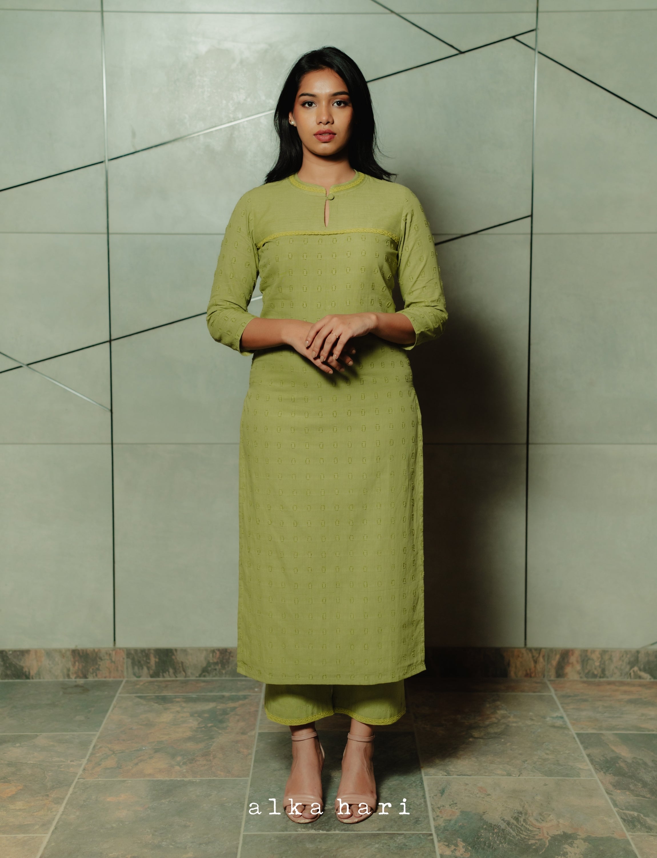 Light Green Kurta with Yoke Detail