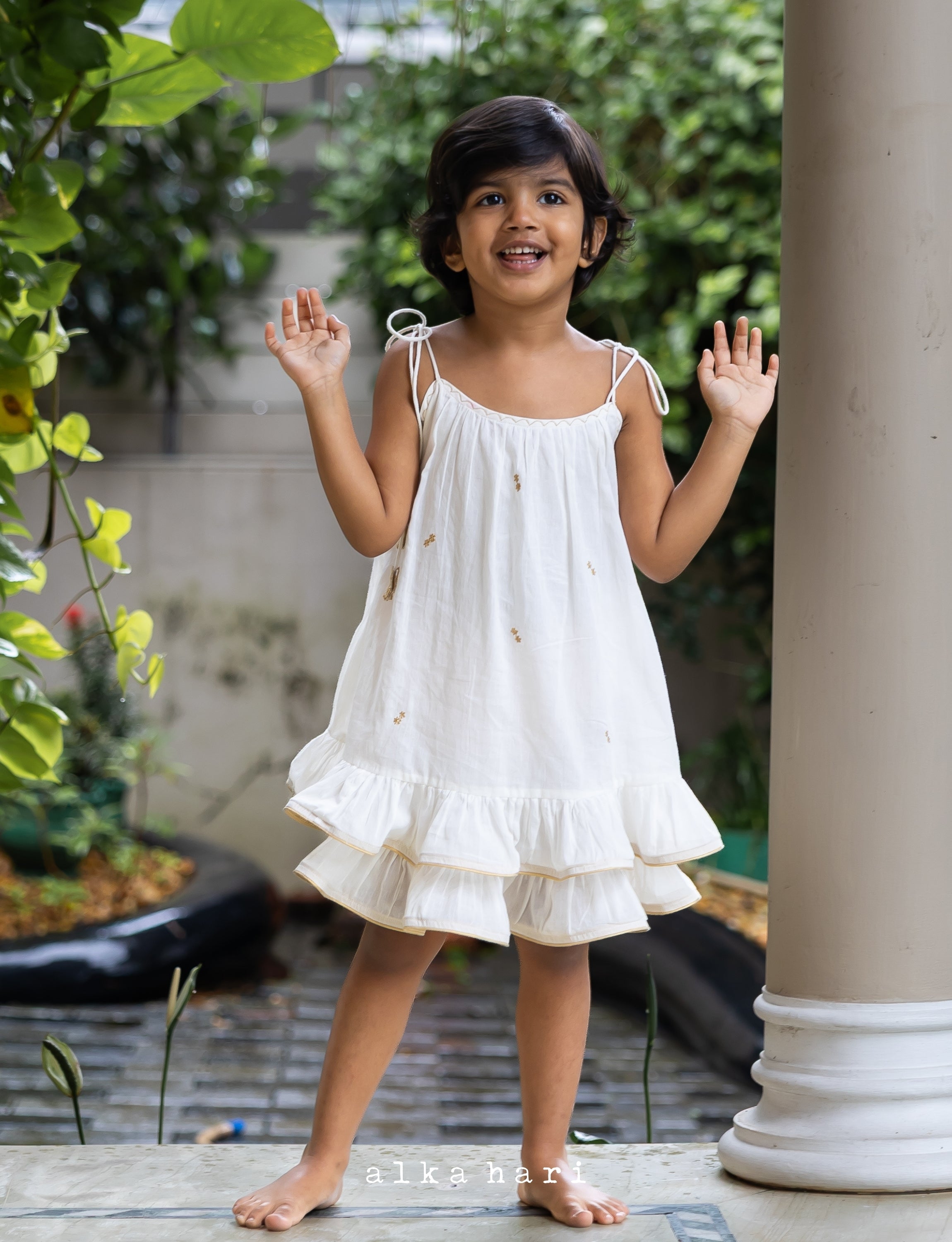 Shoulder-Tie Flared frock with Ruffled Hem