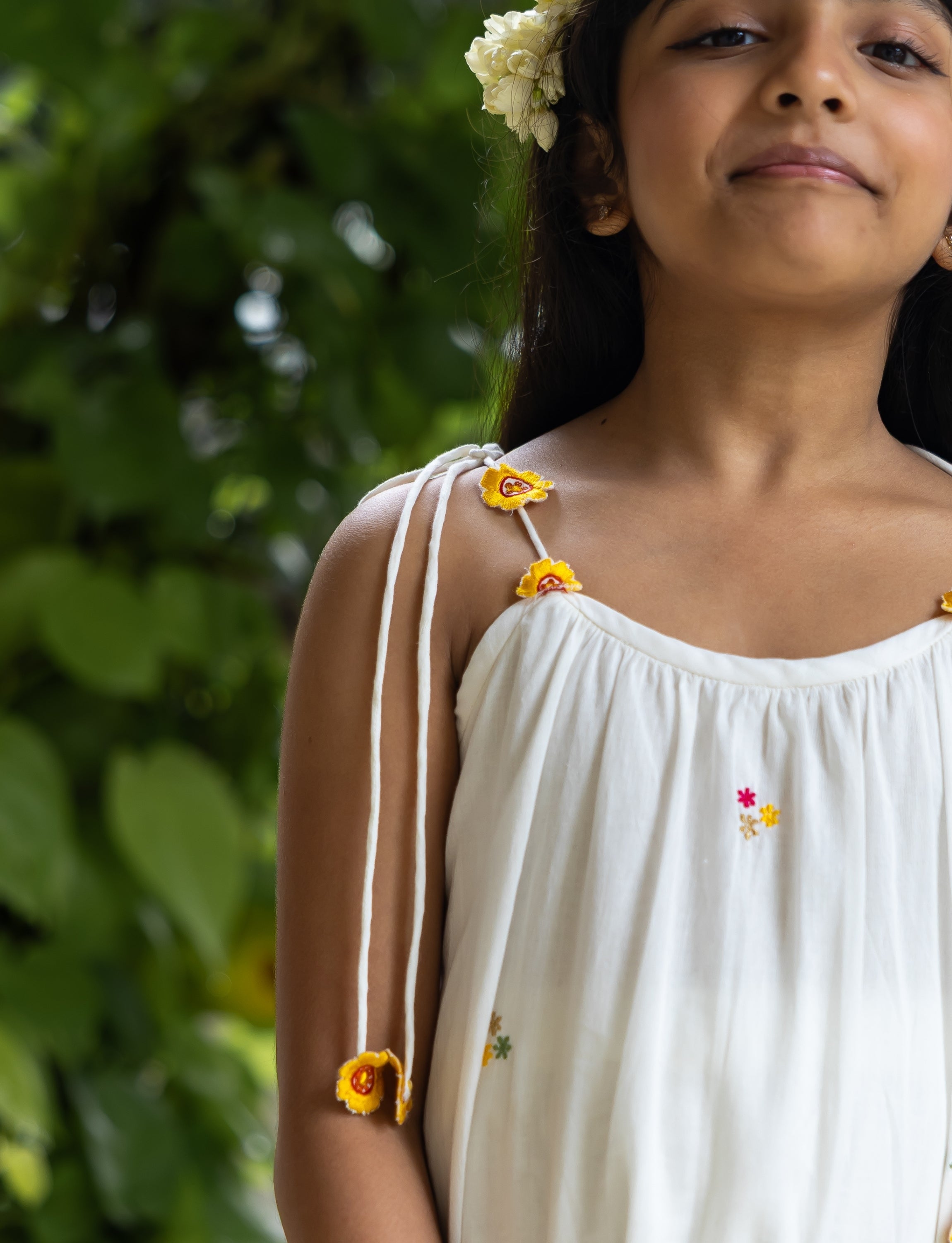 Shoulder-Tie kurta with Ruffled Hem Palazzo