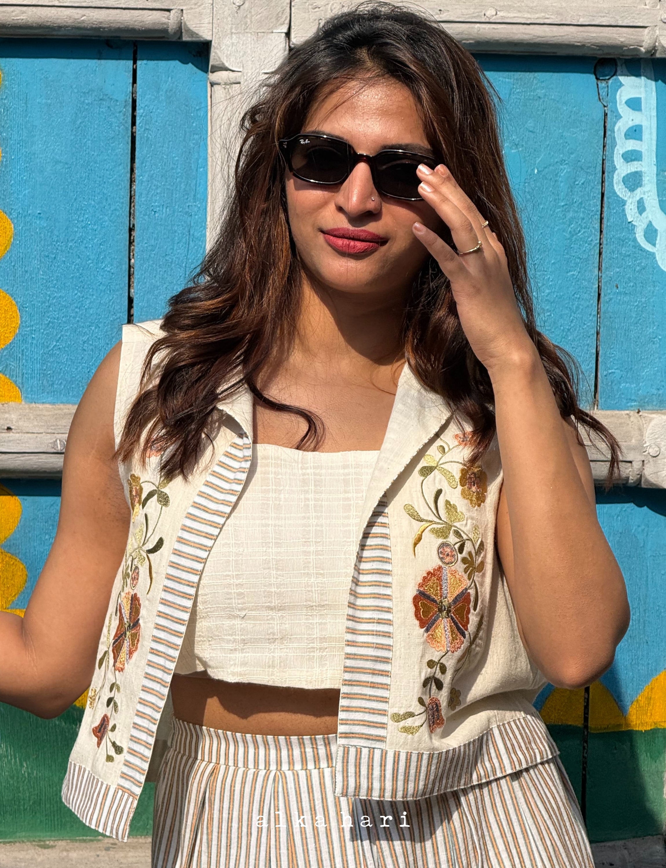 Off White Embroidered Cropped Jacket