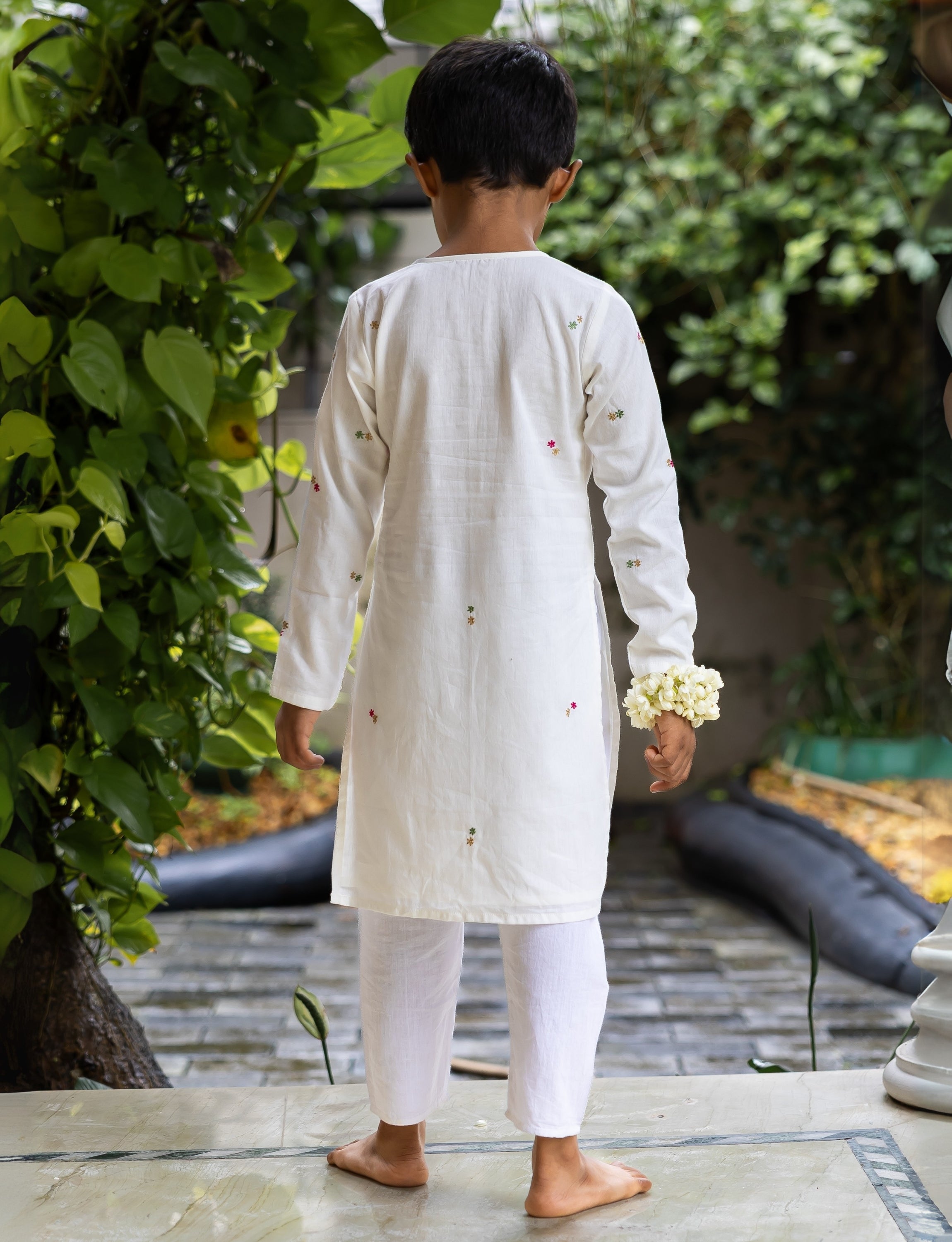 White Straight Kurta with Tiny Multi Color Motifs