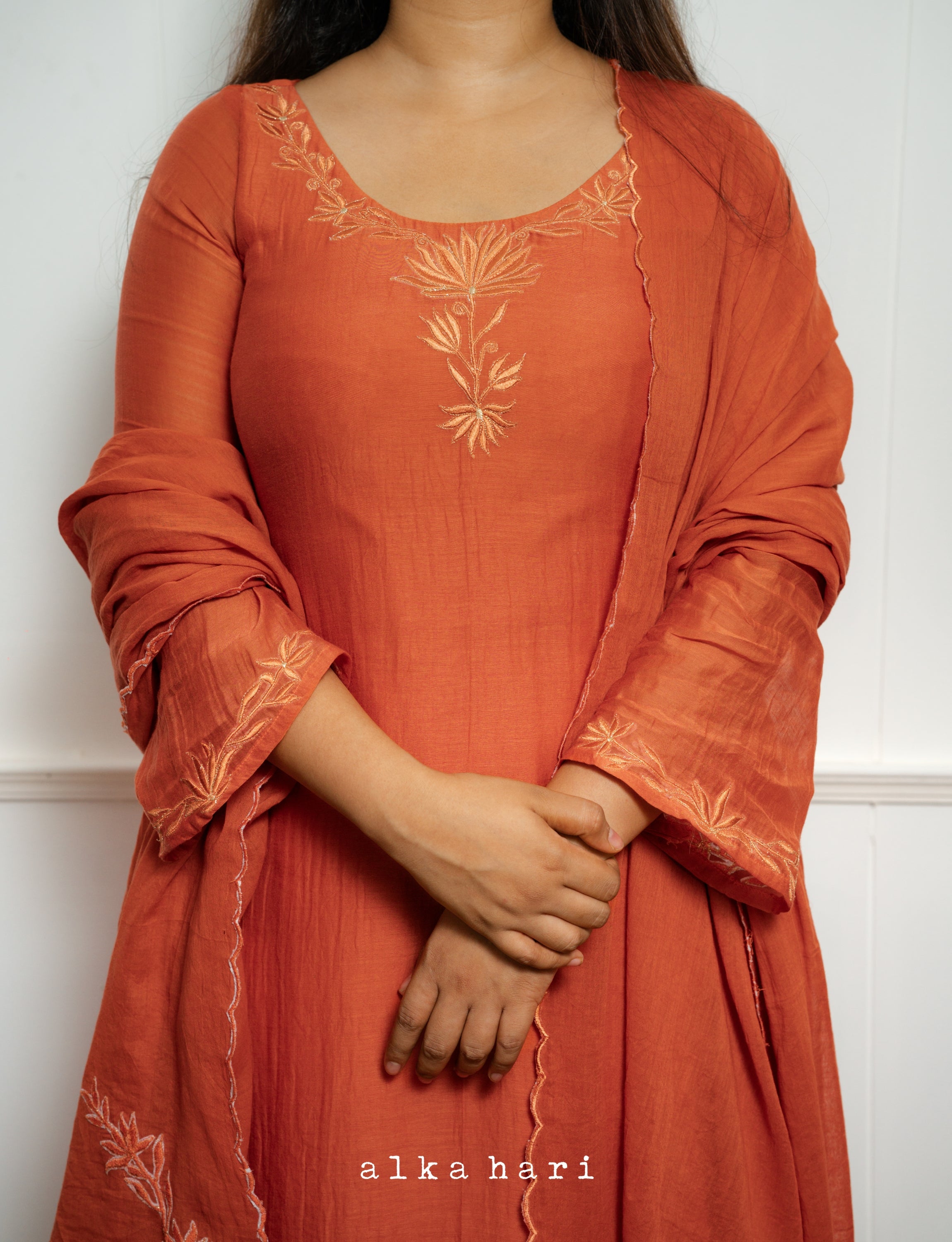 Mohana Kurta