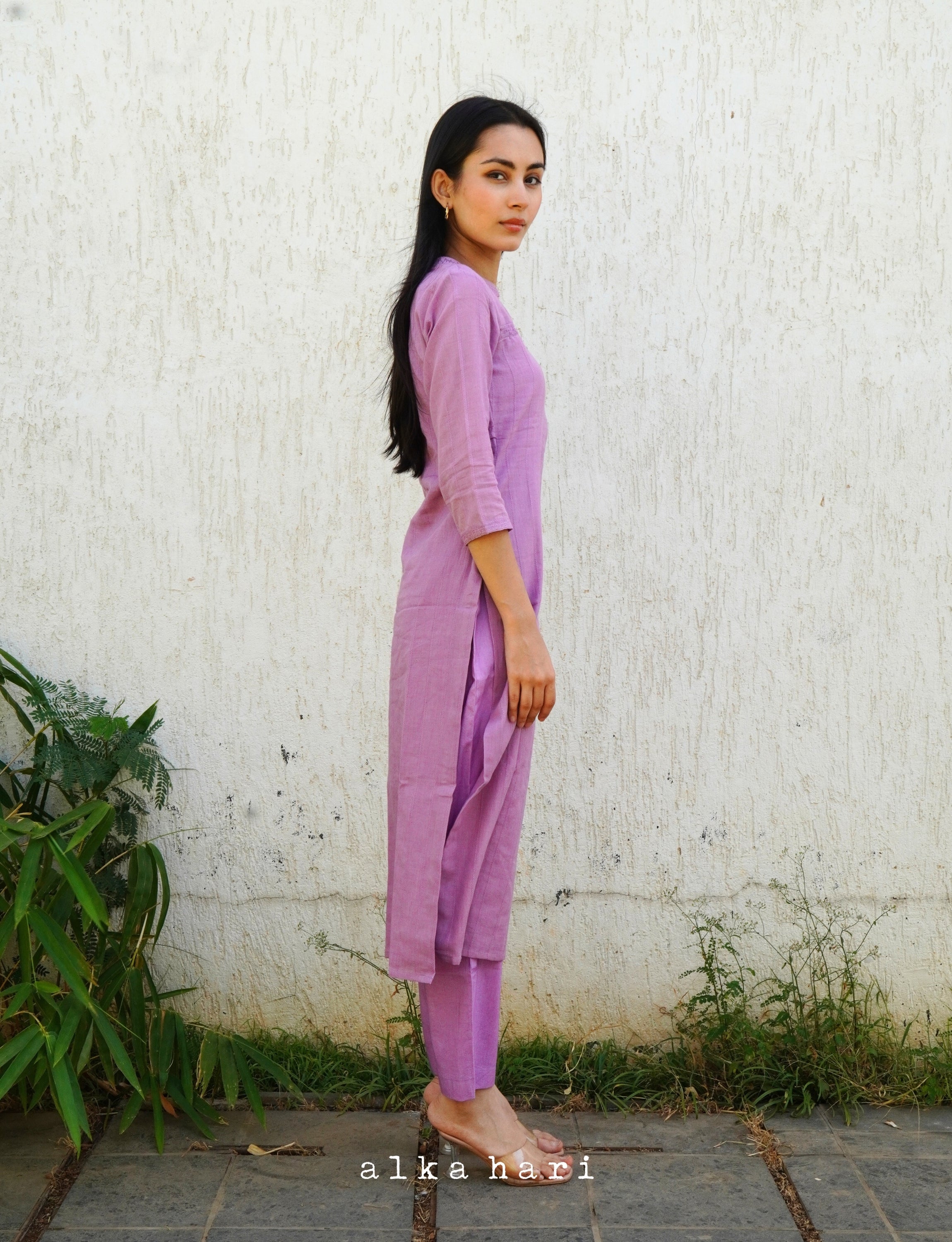 Lavender Kurta with Flat Collar