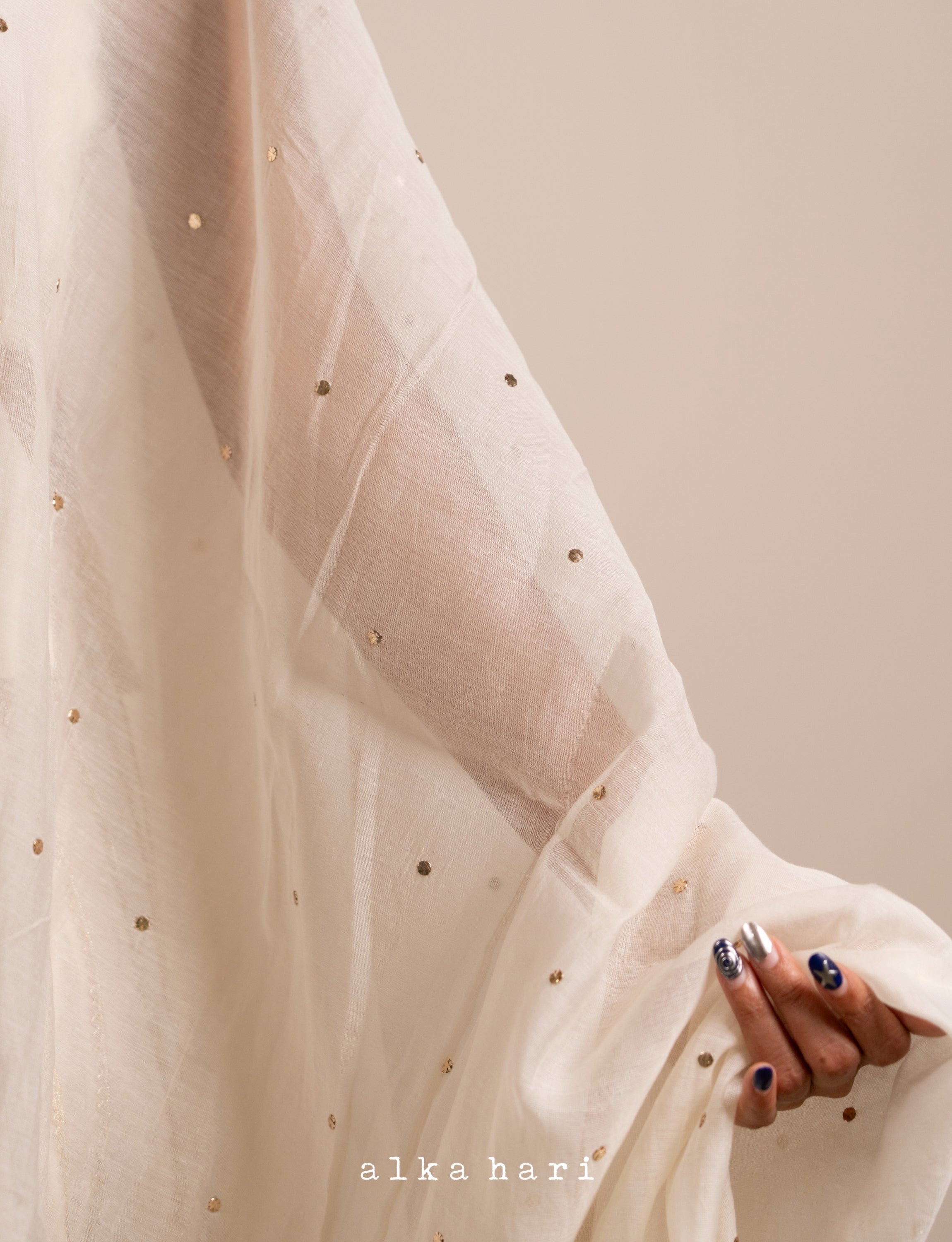 Off White Chanderi Dupatta with Mukaish Work