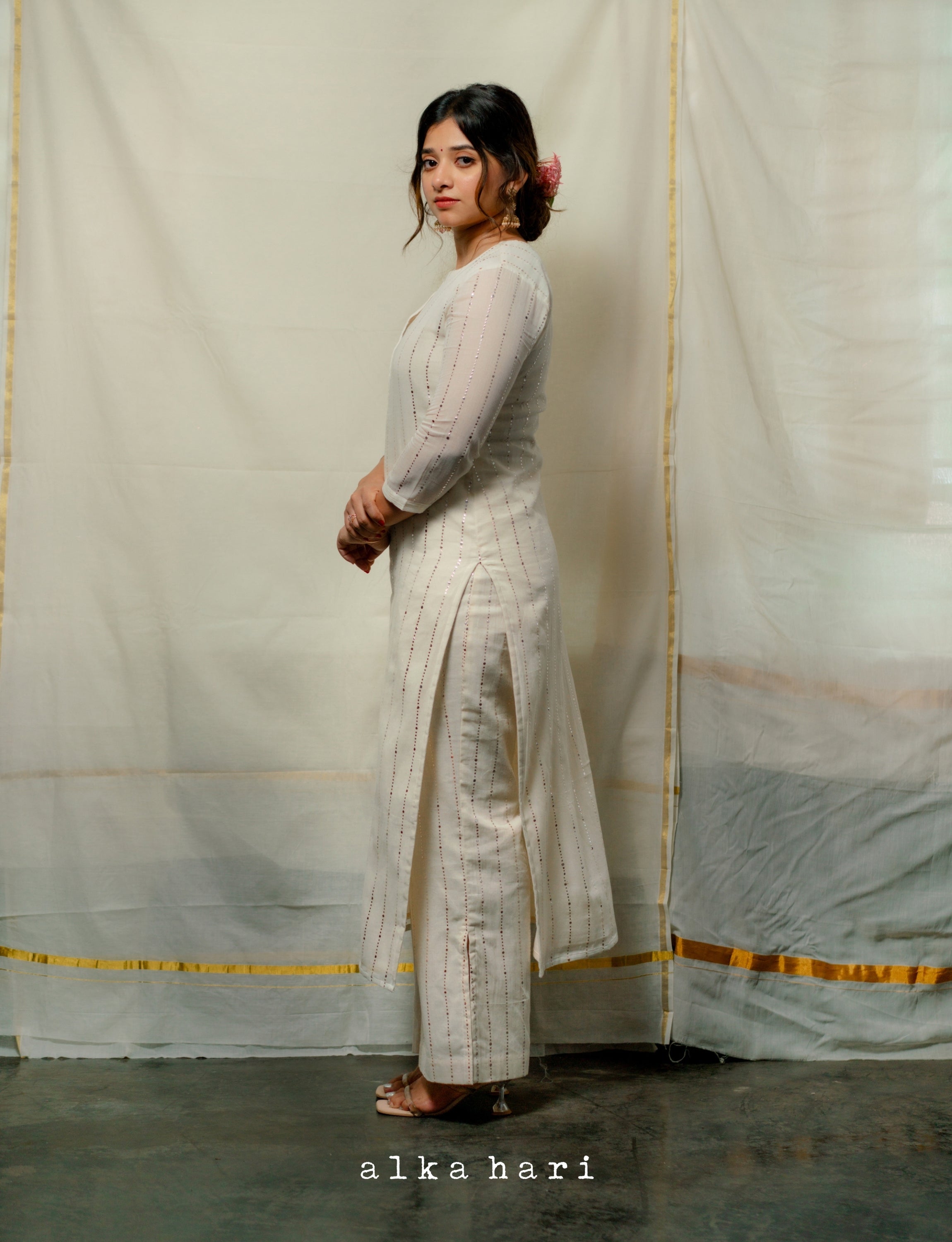 Cream Mukaish Work Kurta