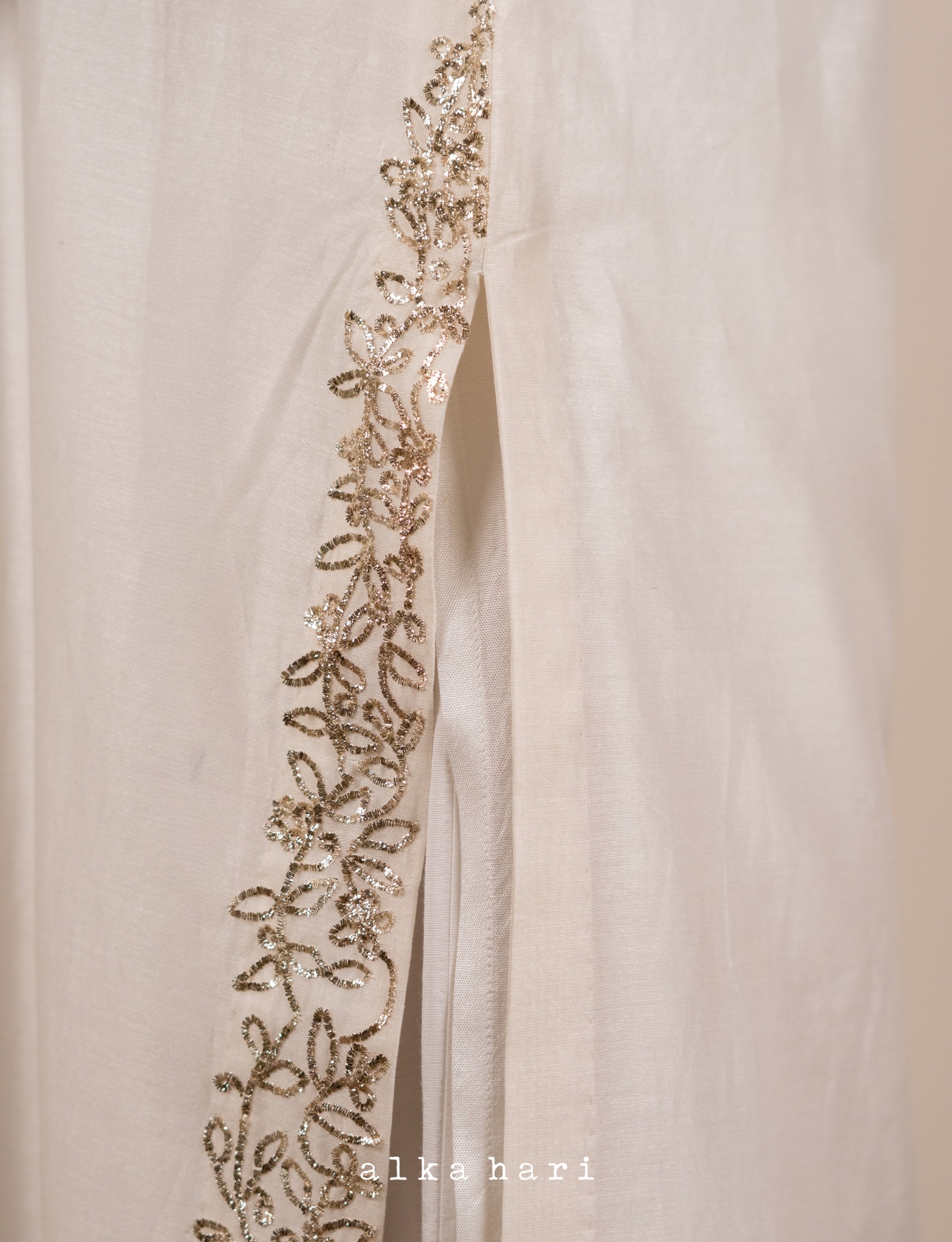 Off White Golden Embroidered Kurta with Slip