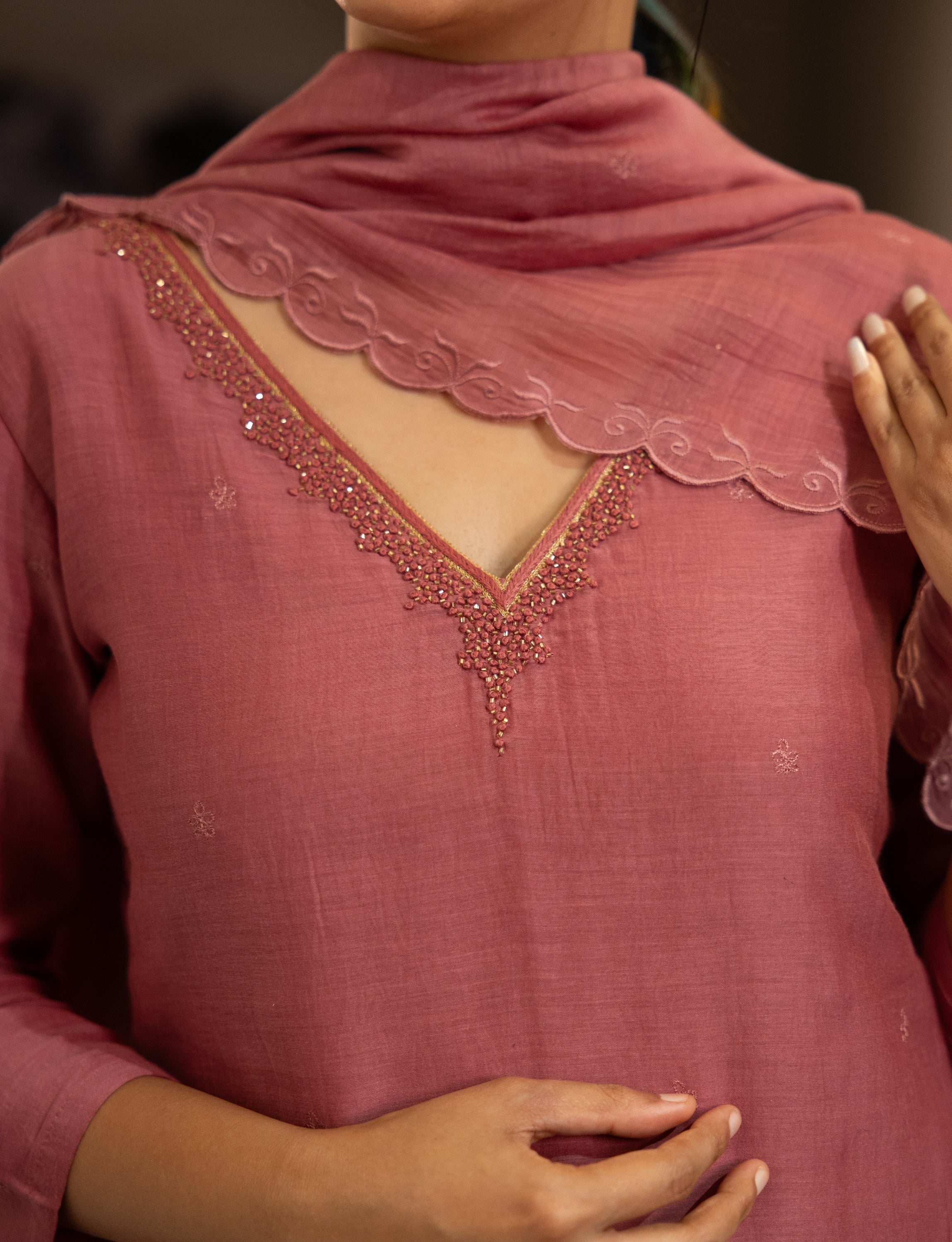 Dusty Pink Chanderi Silk Embroidered Kurta