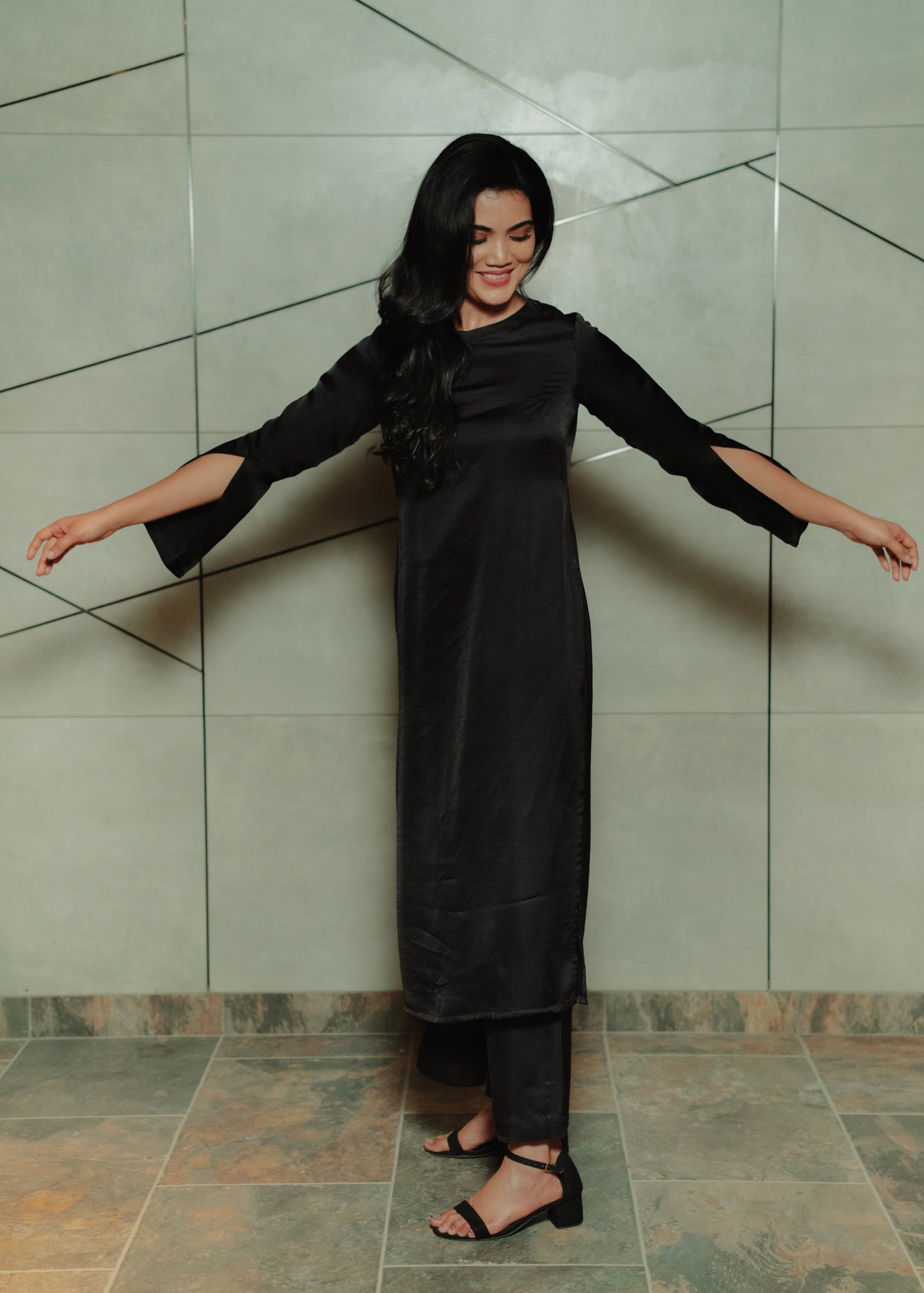 Black Dupion Silk Kurta with Slitted Sleeves