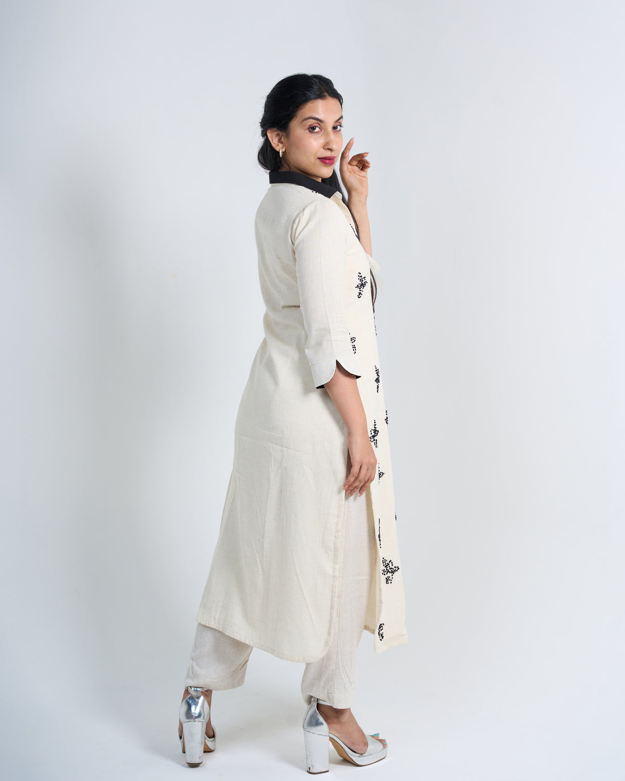 Black and White Handloom Kurta