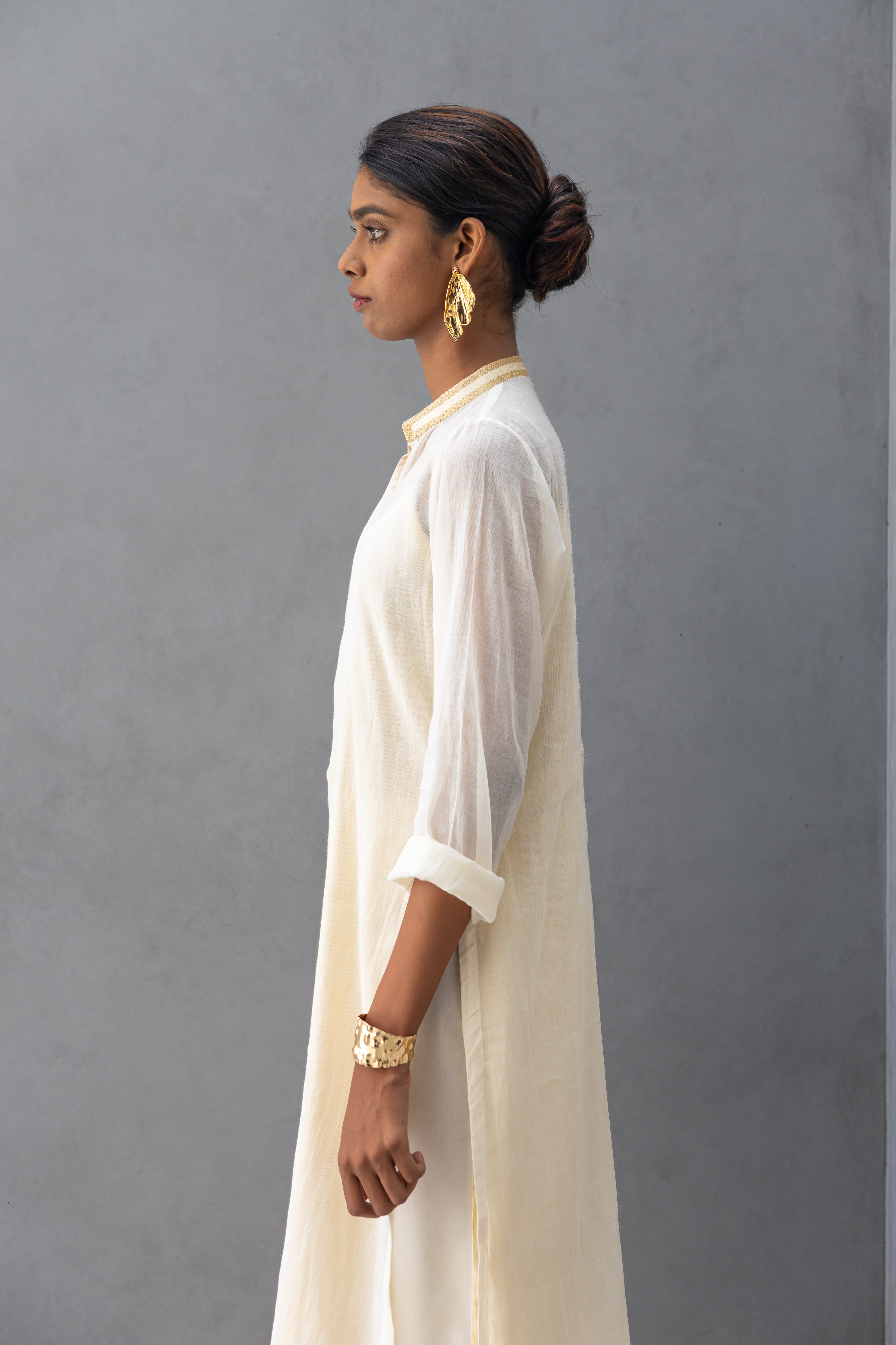 Kurta with Hand Embroidered Collar